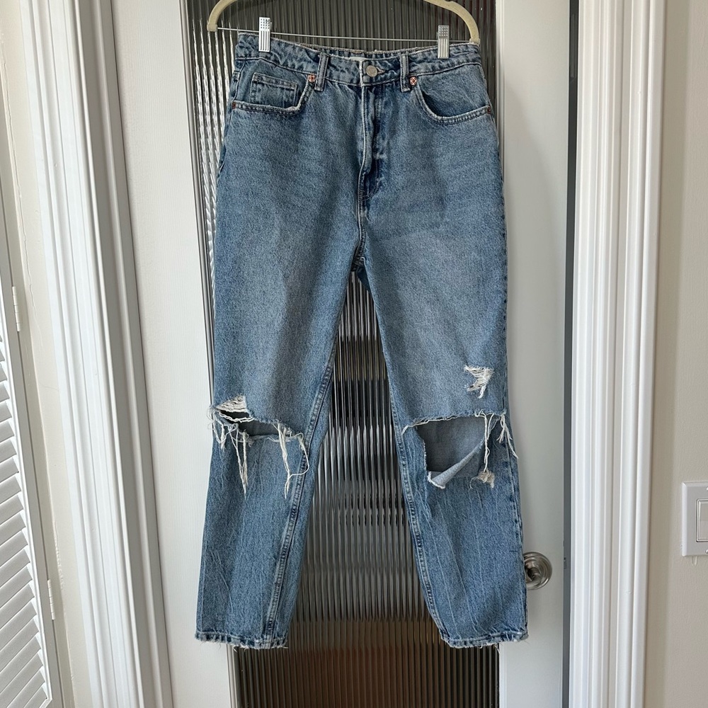 Zara Distressed Straight Leg Jeans • Size 8